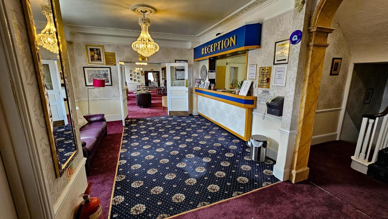 Nelson Hotel Great Yarmouth Bagian luar foto